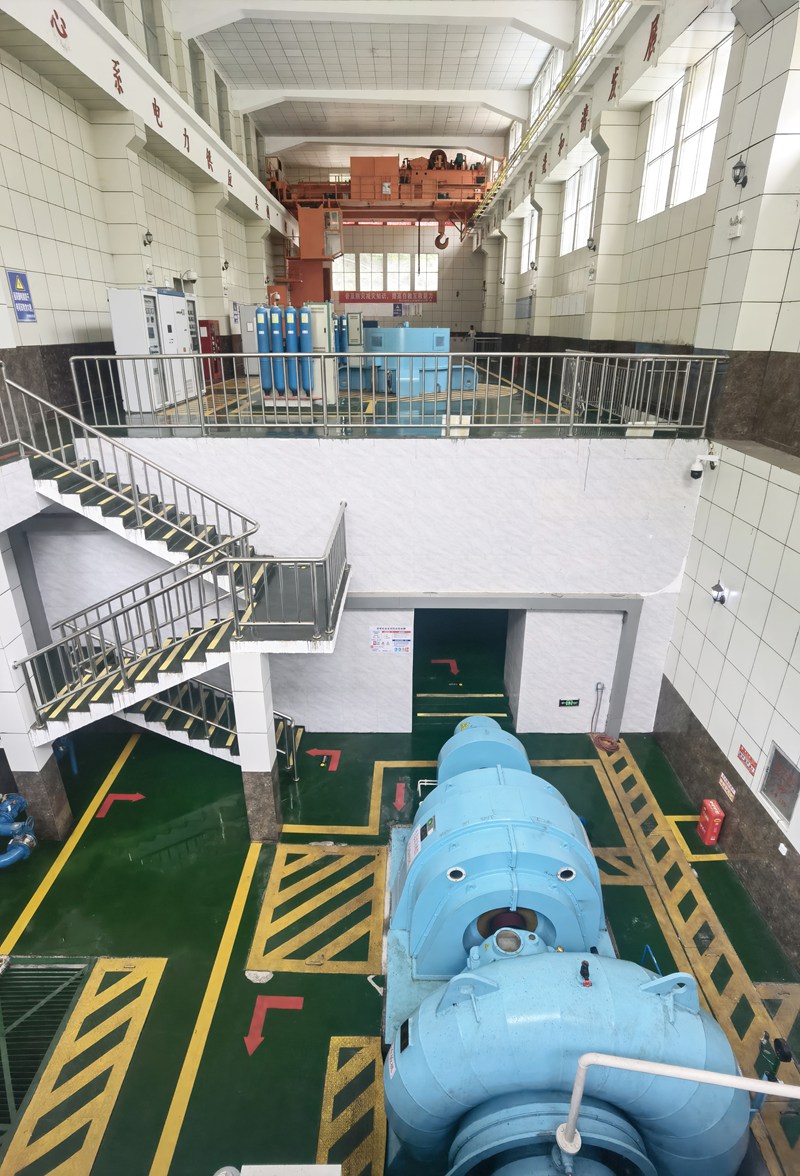 位于施秉縣的觀音巖水電站生態(tài)流量機(jī)組運(yùn)行中。潘希來(lái) 攝 (2)