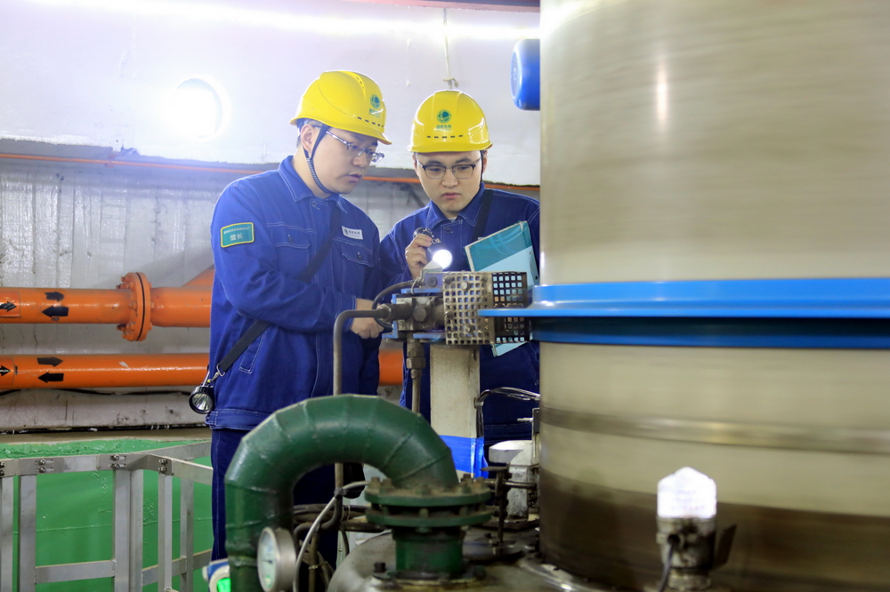 劉家峽水電廠：春檢賦能“工培一體” 助推人才隊(duì)伍發(fā)展.JPG